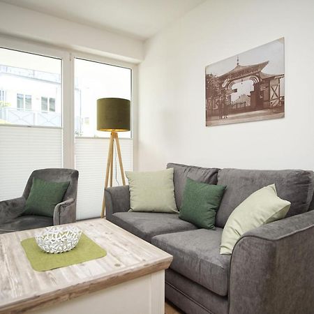 Terrasse, Gratis Nutzung Vom Ahoi Erlebnisbad Und Sauna In Sellin - Villa Karola Fewo 02 Герен Екстер'єр фото