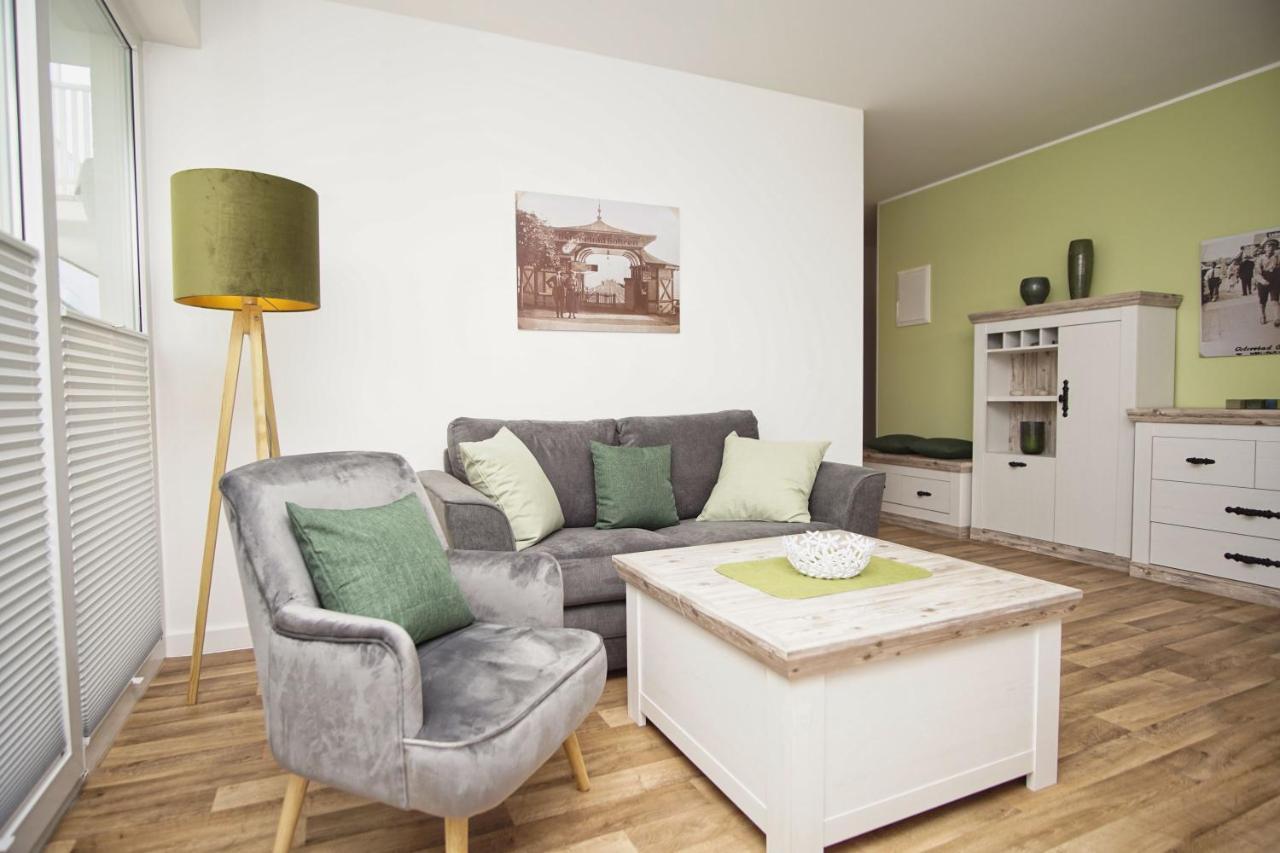 Terrasse, Gratis Nutzung Vom Ahoi Erlebnisbad Und Sauna In Sellin - Villa Karola Fewo 02 Герен Екстер'єр фото